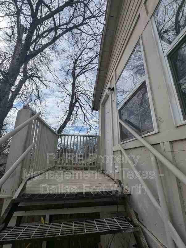 500 Haynes Ave - Photo 2 of 15