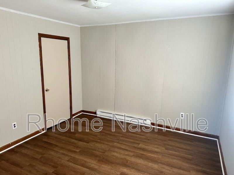 455 Cedarvalley Dr - Photo 3 of 16