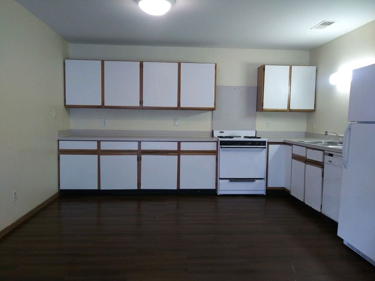 Heather Glenn Apartments - Photo 6 of 8