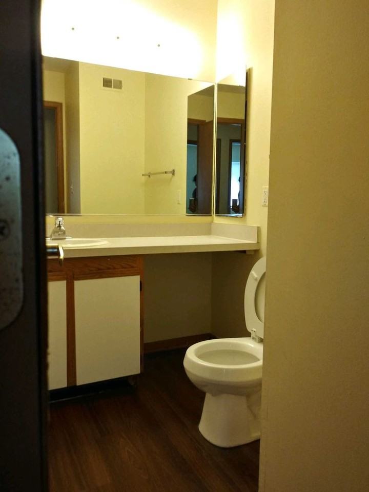 Heather Glenn Apartments - Photo 7 of 8