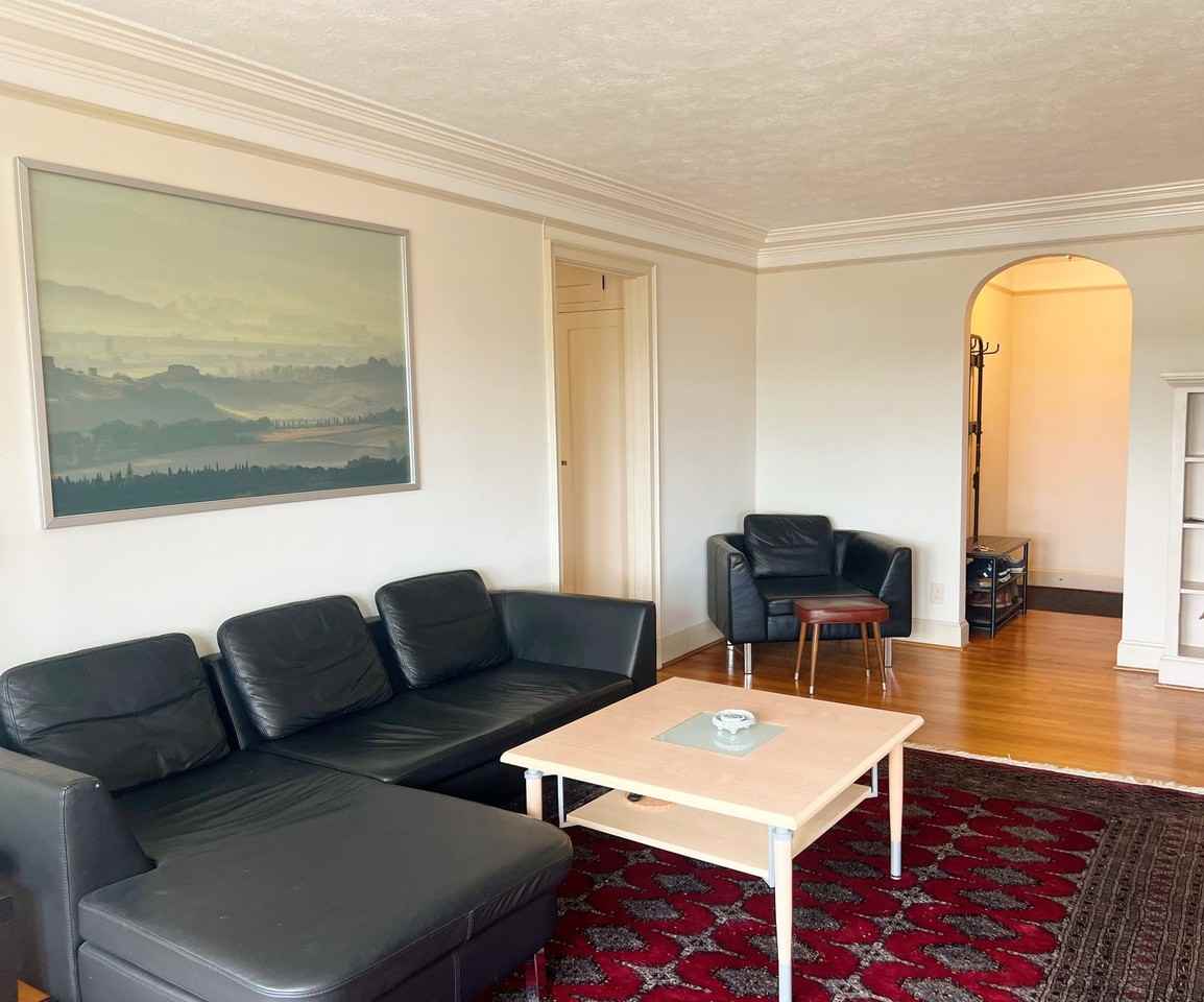 Mayflower Apartments - Photo 4 of 17