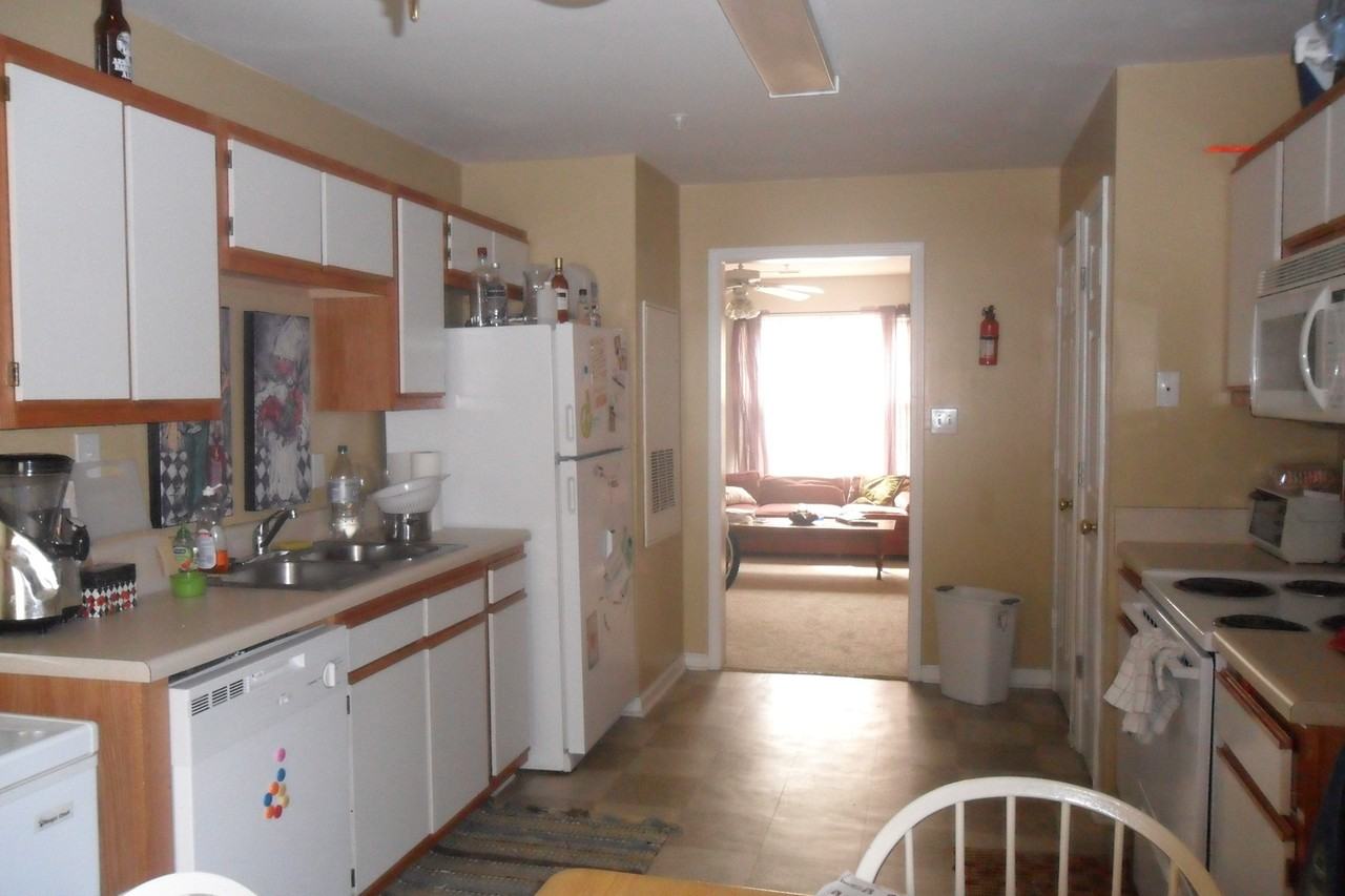 Stonecrest - Photo 3 of 11