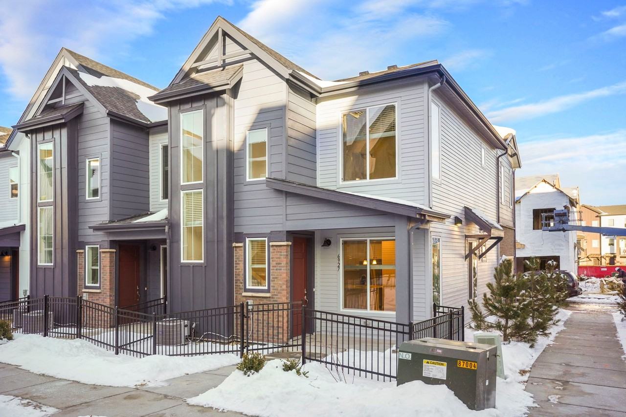 The Townes at Skyline Ridge | Castle Pines, CO - Photo 6 of 9