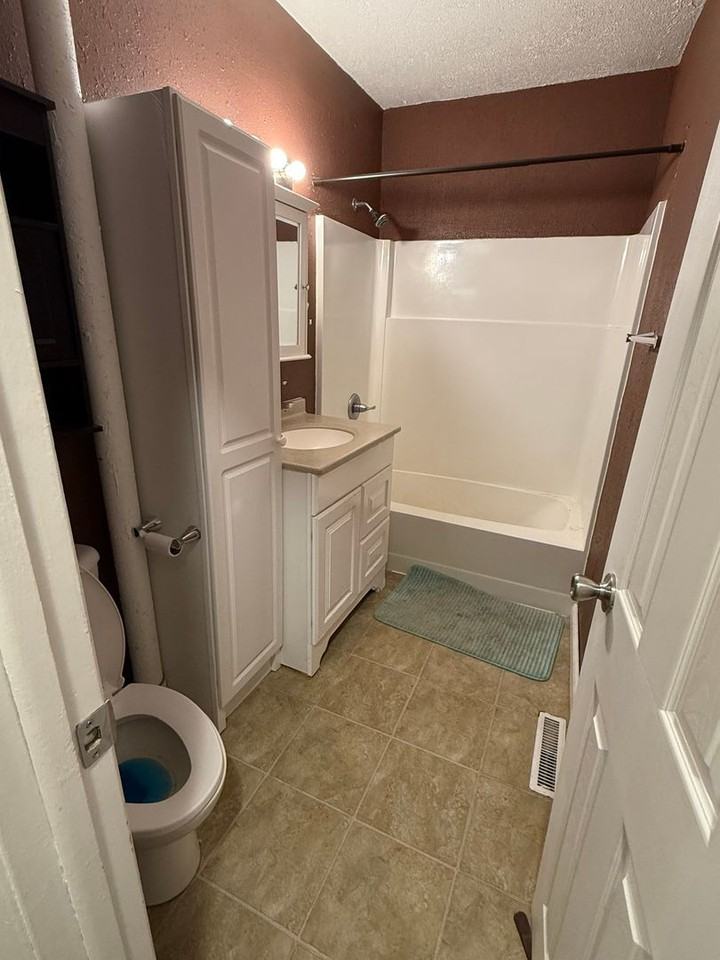 129 2nd St Sw - Photo 4 of 7