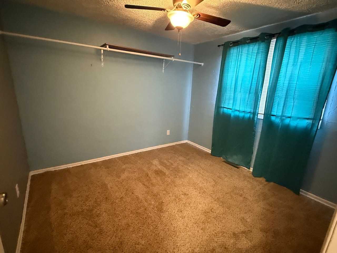 129 2nd St Sw - Photo 6 of 7