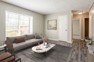 featured image of 2504 Larkin Rd