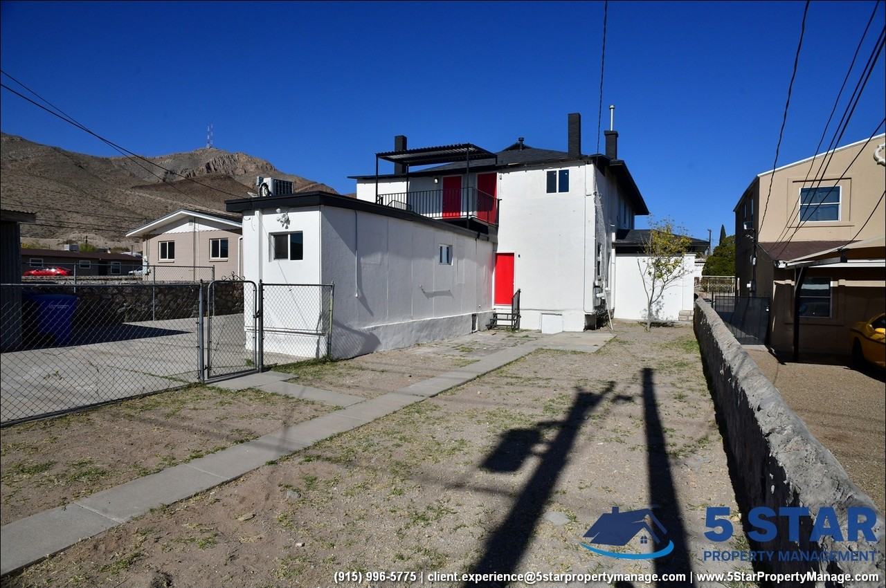 2606 Aurora Avenue - Photo 3 of 33