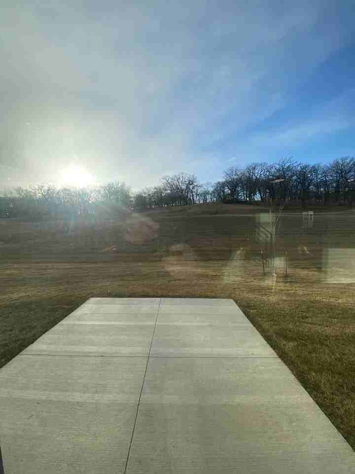 1531 S Kings Grove Ave - Photo 5 of 19