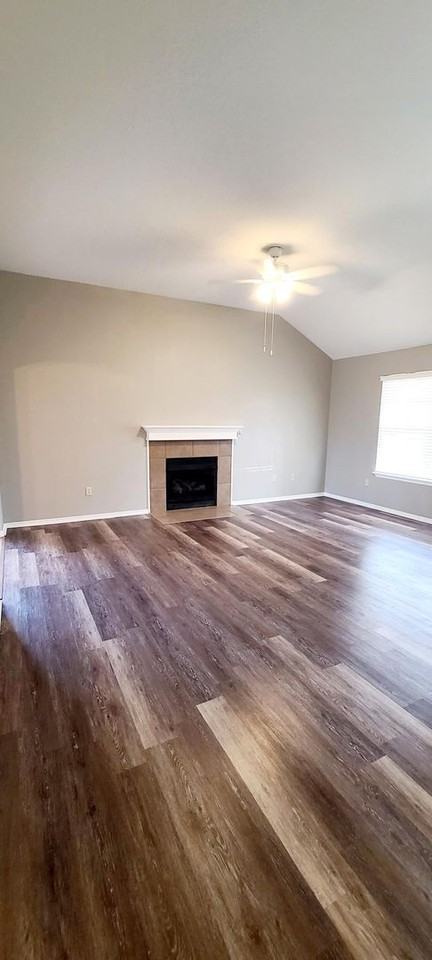 20497 E 32nd St S - Photo 2 of 15