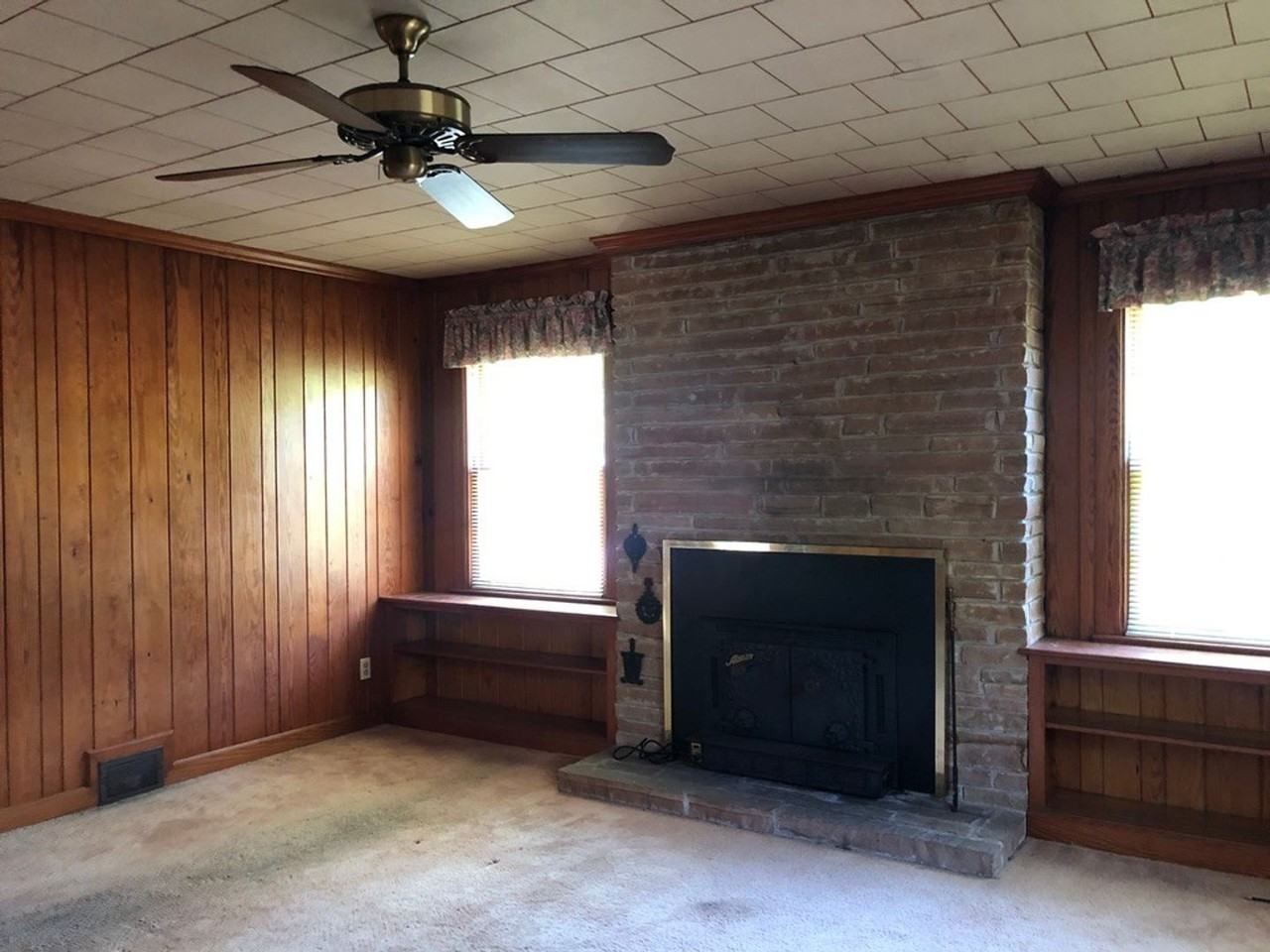 815 S Gay St - Photo 6 of 16