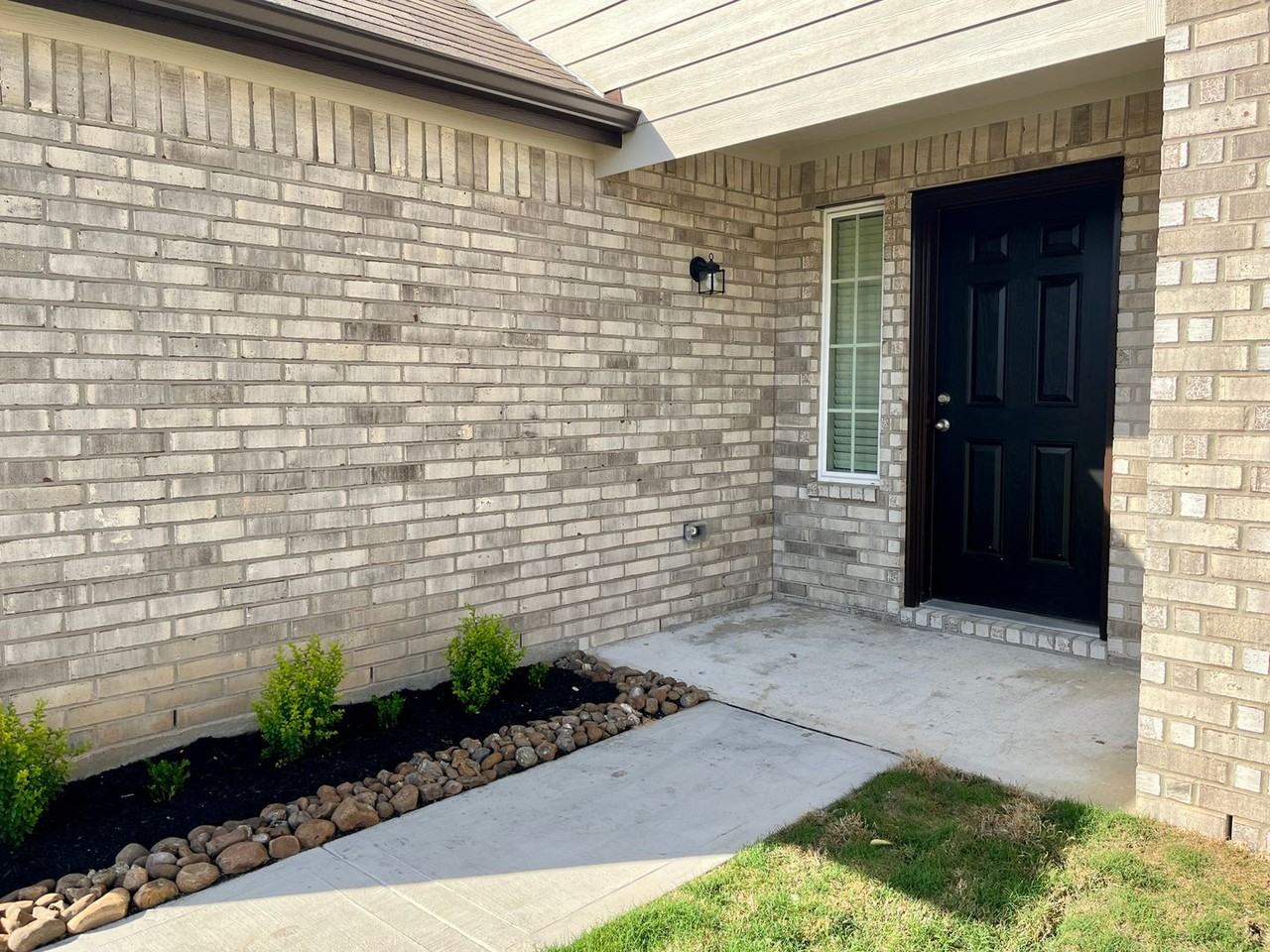 973 Rice Dr - Photo 2 of 19