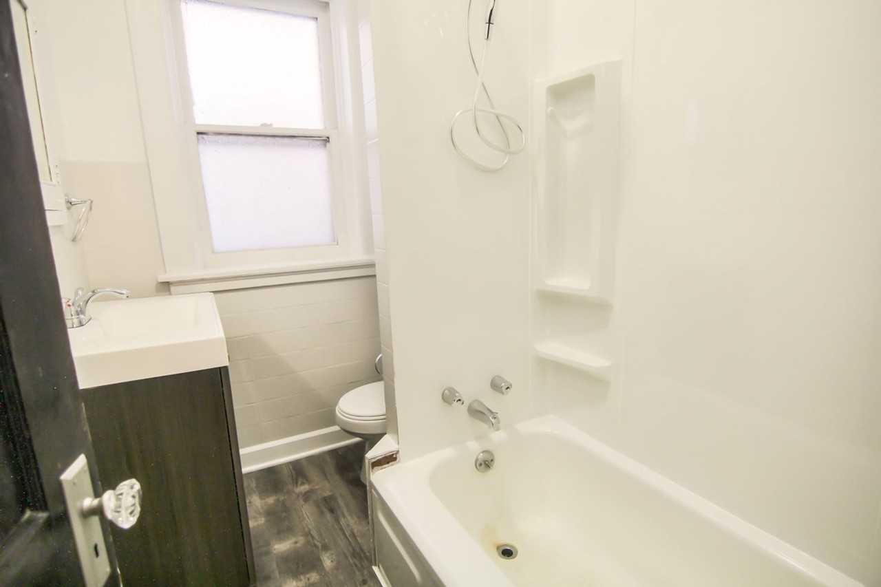 3409 Connecticut St - Photo 5 of 17