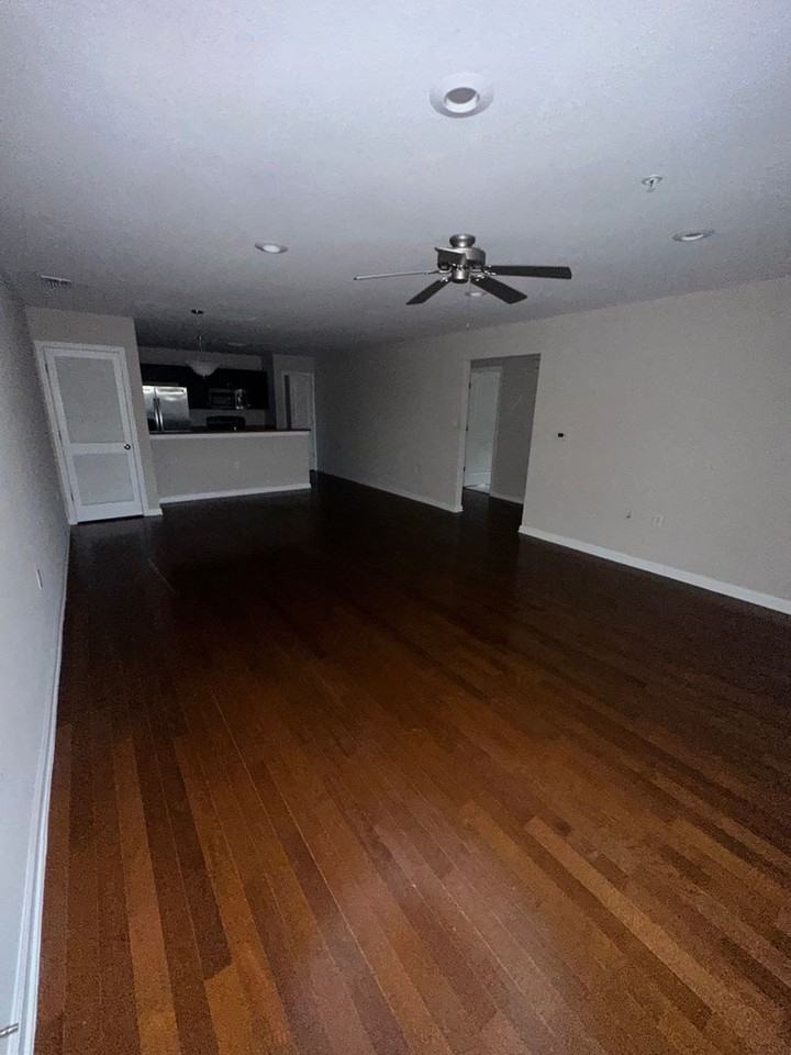 Lexington Woods - Photo 3 of 21