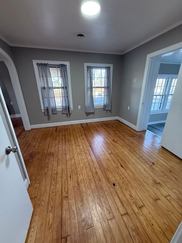 1216 Highway 71 N - Photo 3 of 11