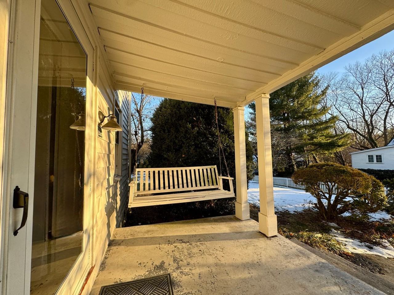 209 Wharton St Se - Photo 6 of 28