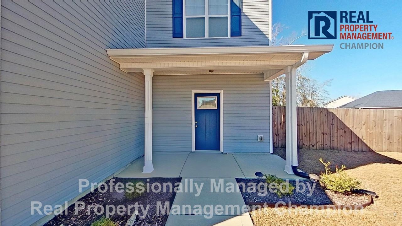 1122 Carteret Manor Dr - Photo 4 of 38