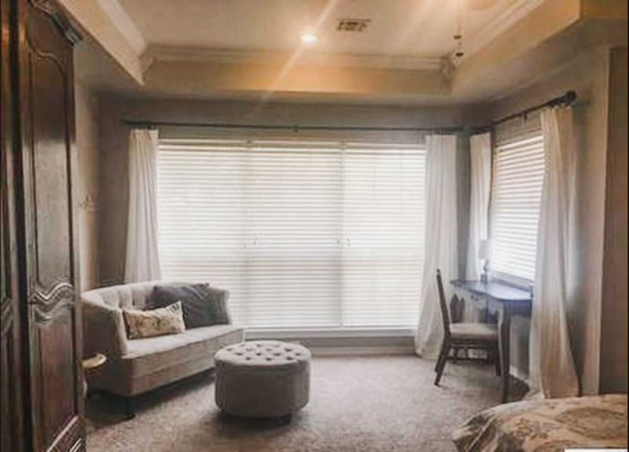 2013 Highland Dr - Photo 3 of 47