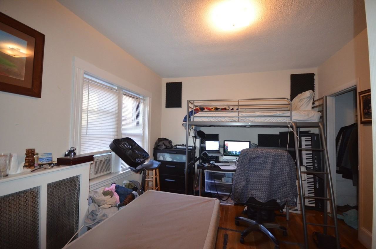 45 Westland Ave - Photo 2 of 15