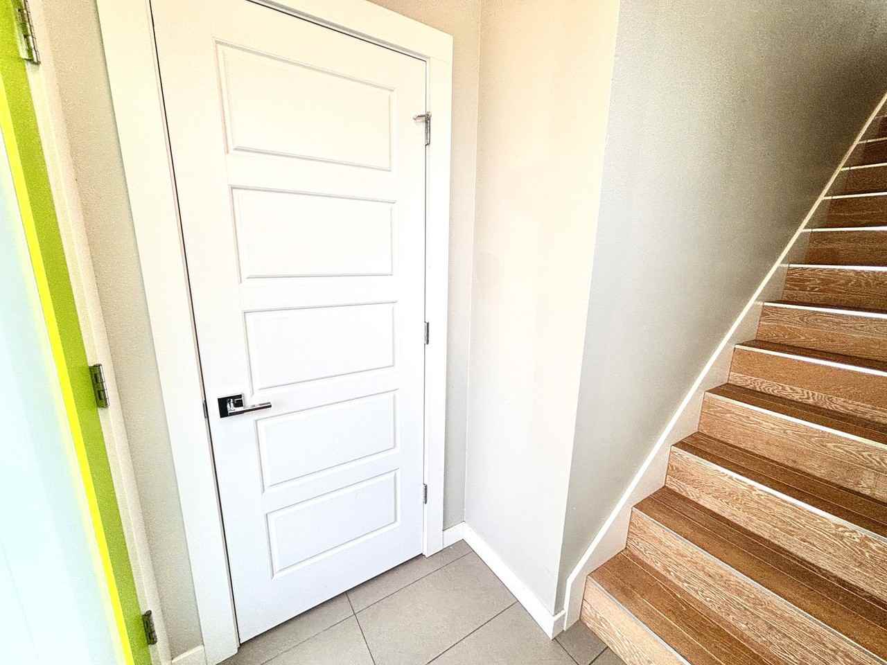 416 N Alberta St - Photo 2 of 15