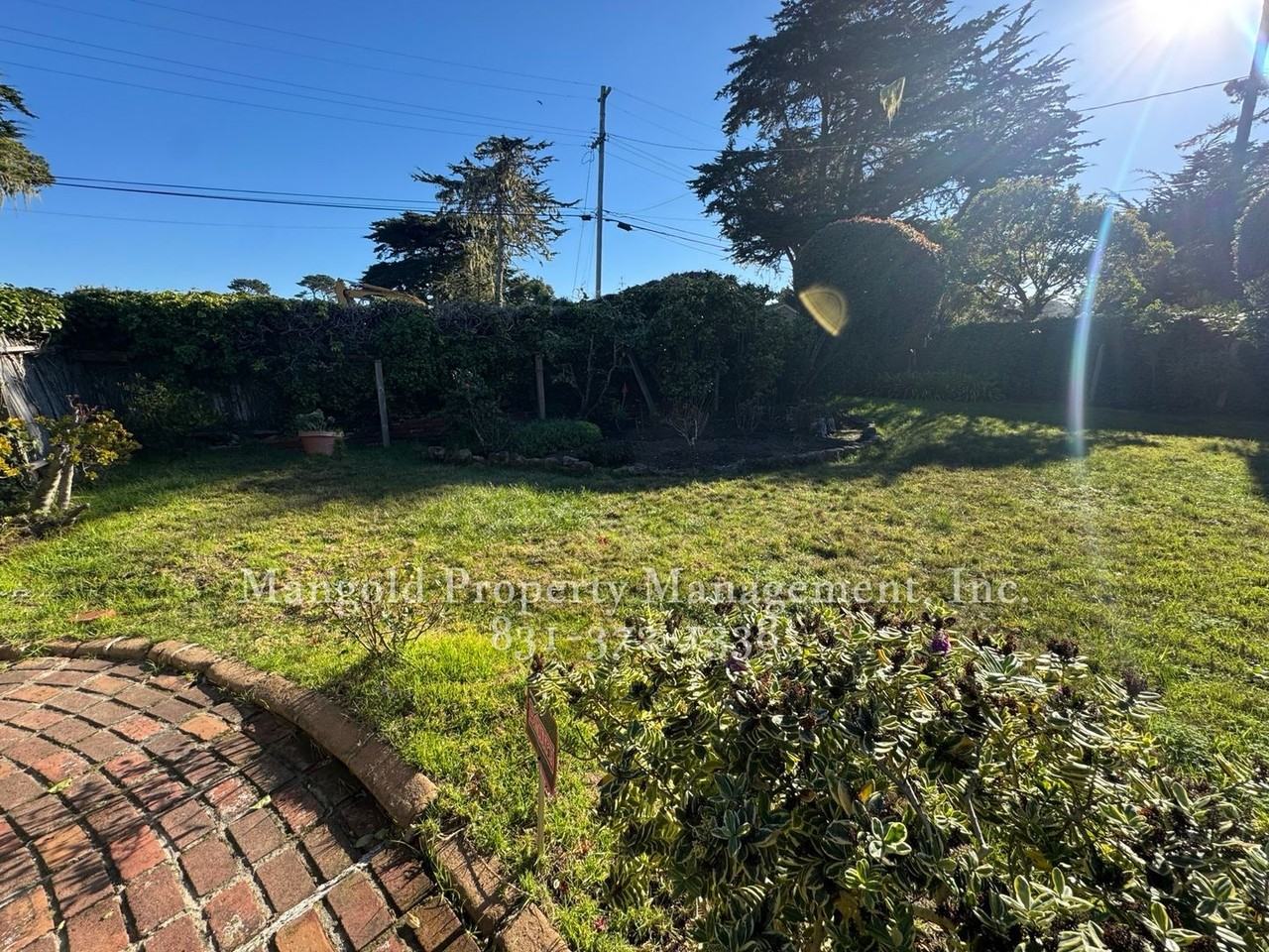 2975 Cormorant Rd - Photo 3 of 28