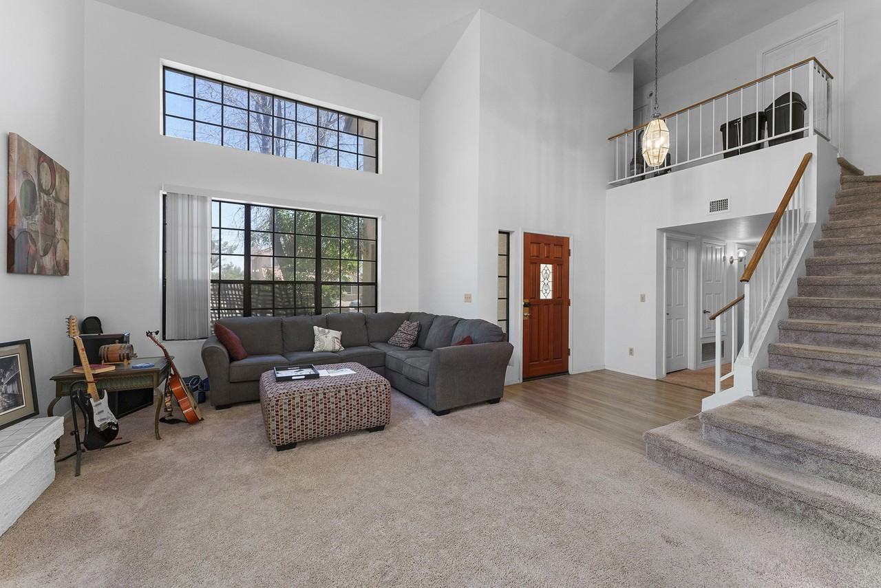 430 South Jay Street - Photo 2 of 15