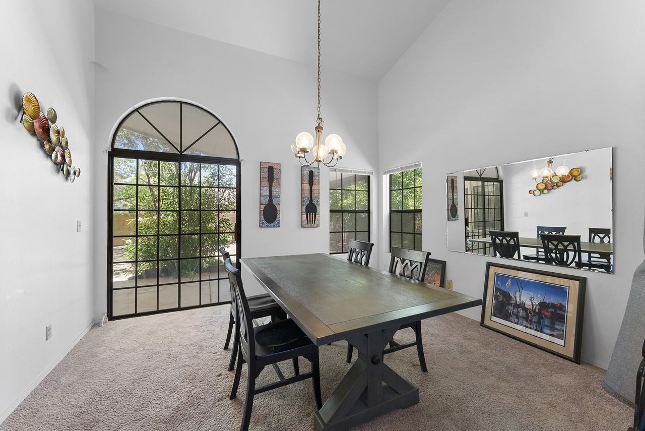 430 South Jay Street - Photo 3 of 15