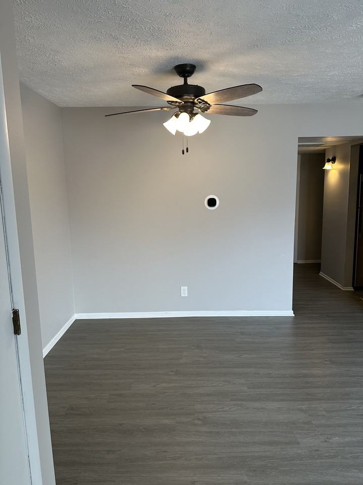 715 Golfcrest Road S - Photo 3 of 26