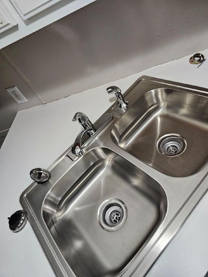 3632 Tompkins St - Photo 3 of 8