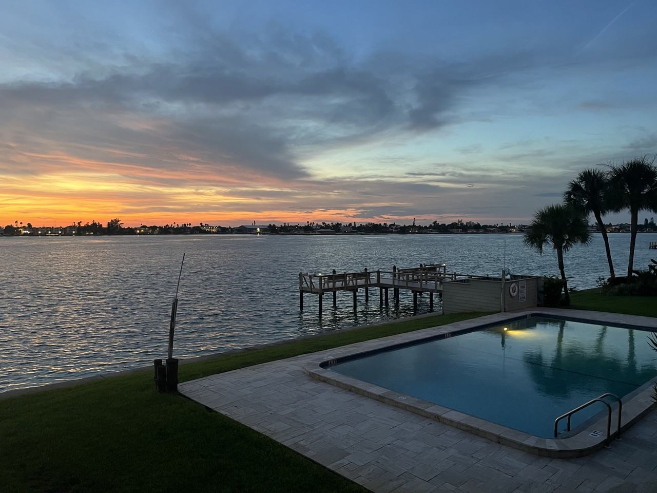 360 8th Ave N #4 - Photo 2 of 22