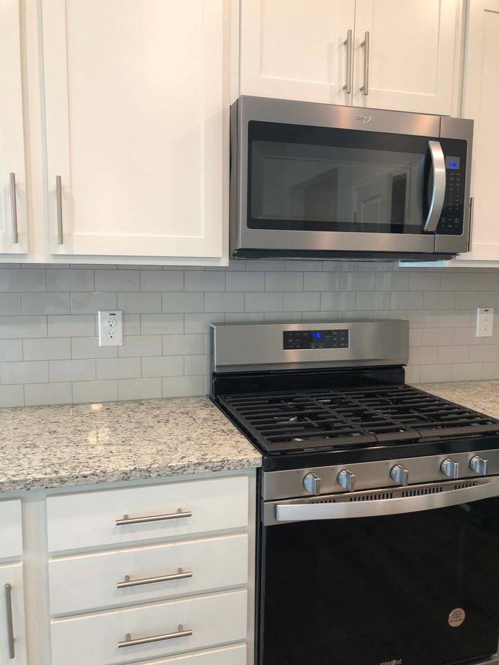 907 Falls Grove Trl #907 - Photo 3 of 20