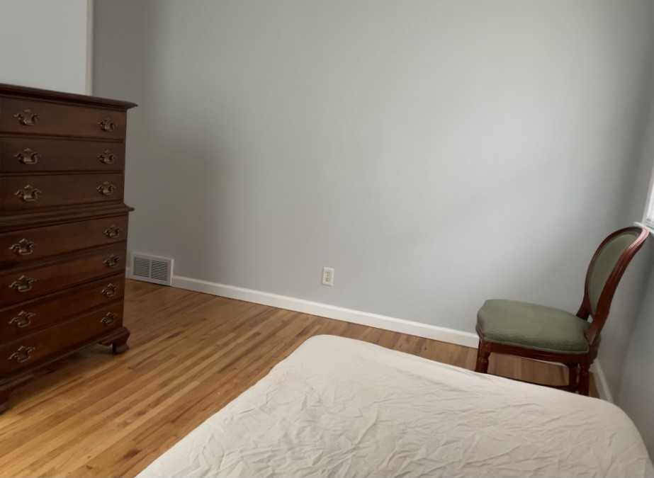 1816 Independence Ave N #2 - Photo 3 of 8