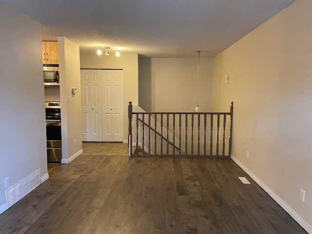 4712 54 Avenue - 4-Plex in Leduc - Photo 3 of 4