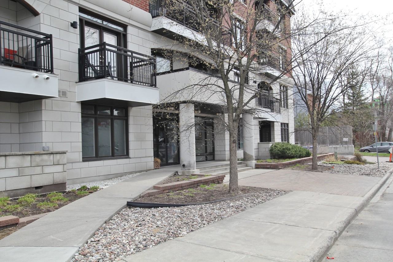 Unit 209 - Photo 3 of 31