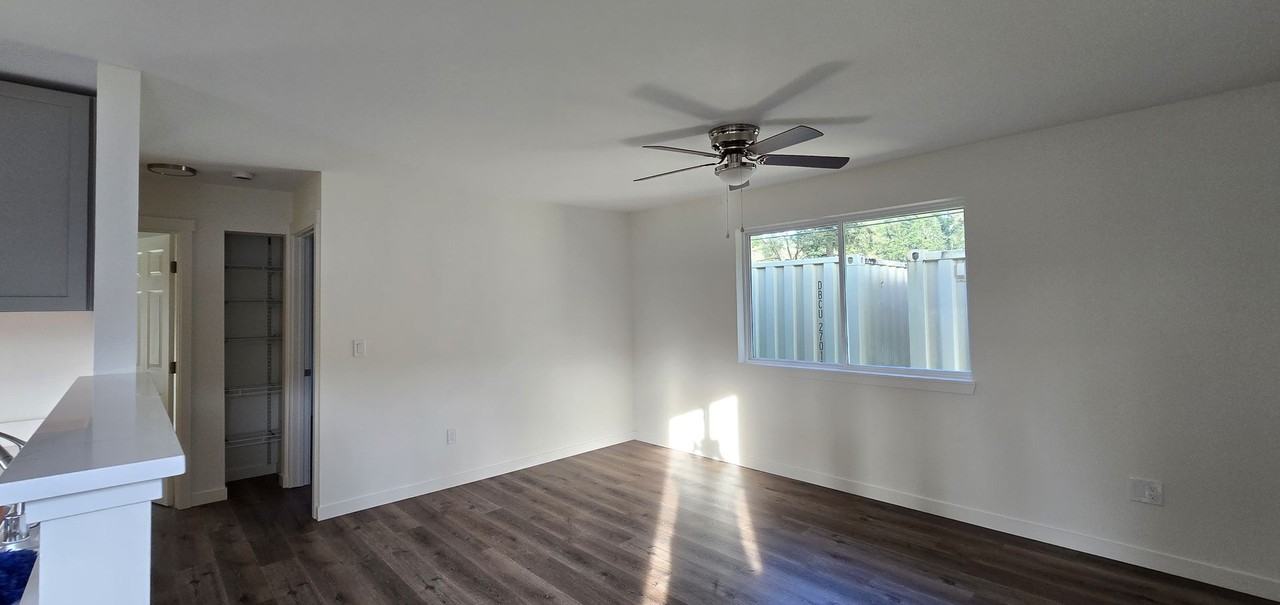 6705 150th St Sw - Photo 3 of 10