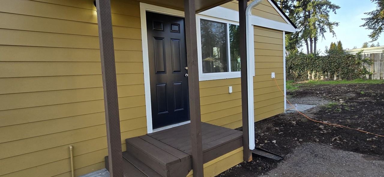 6811 150th St Sw - Photo 2 of 15