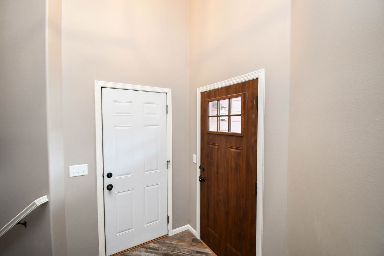 1304 E 69th St N - Photo 7 of 50