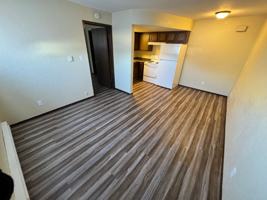 featured image of 1200 Meadowview Dr