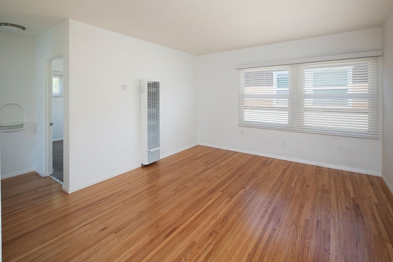 3036 Canon St - Photo 3 of 15
