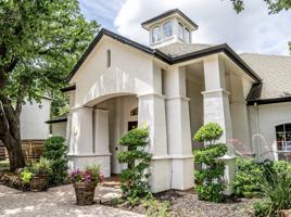 featured image of 2501 Ohio Dr