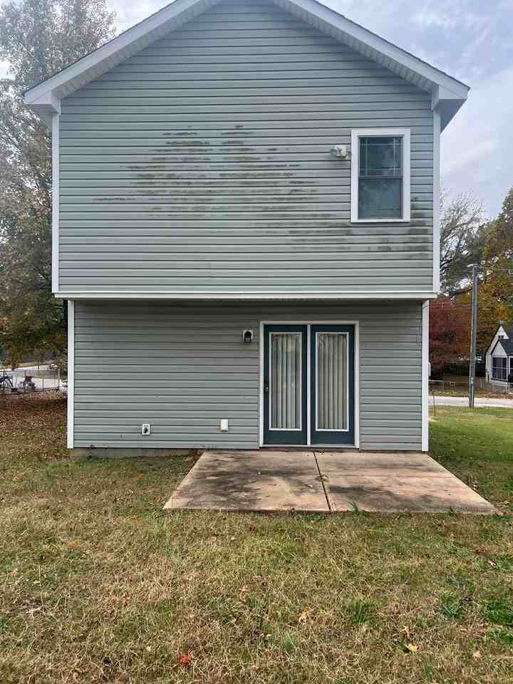 1111 Tabb Ave - Photo 2 of 19