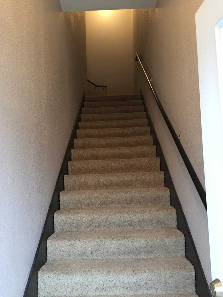 1419 Sw Lane St - Photo 3 of 25