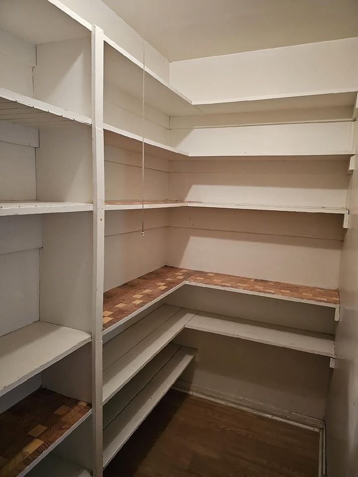 2605 Gidding St - Photo 7 of 18
