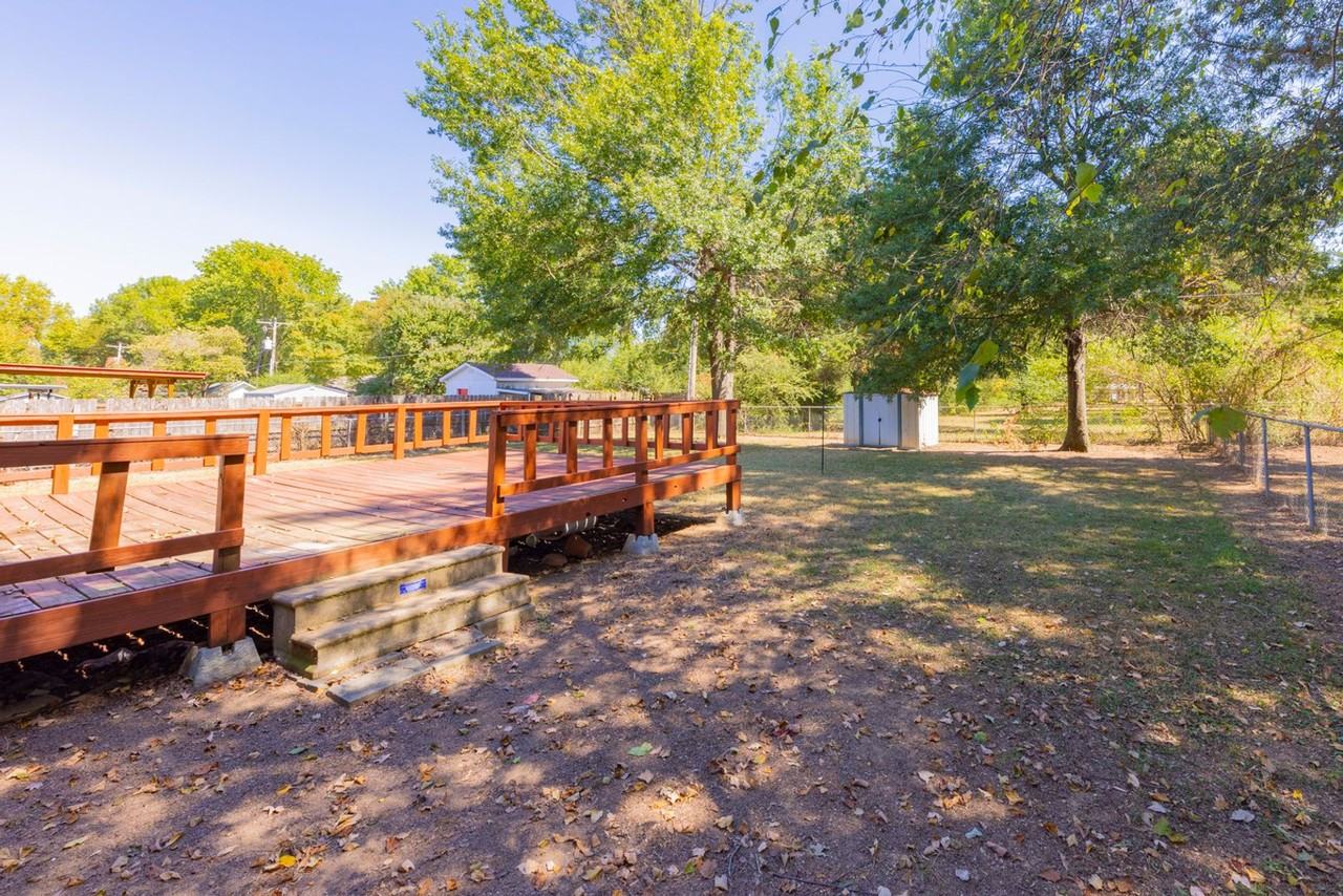 120 Joy Dr - Photo 7 of 21