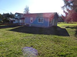 featured image of 903 S B St