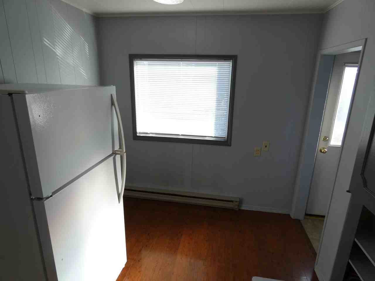 903 S B St - Photo 6 of 15