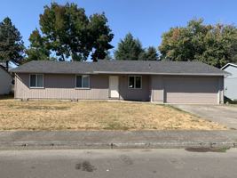 featured image of 1831 Ne 24th Ave