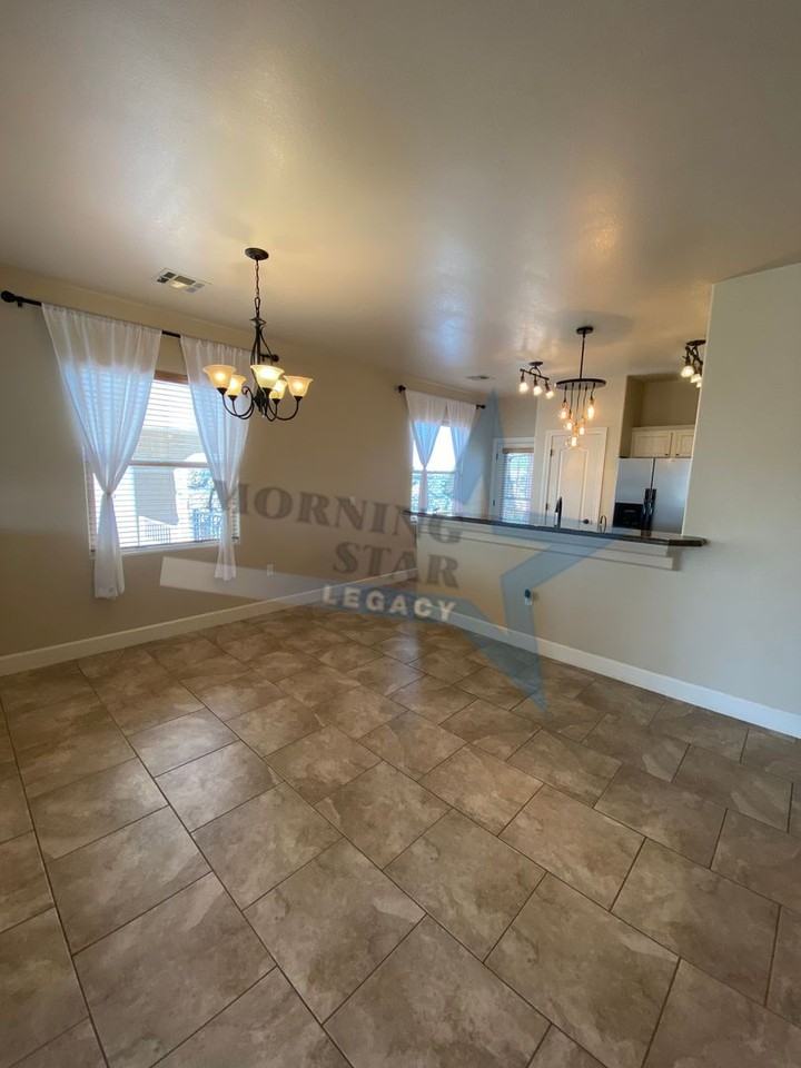 1713 Ava Ave - Photo 6 of 32