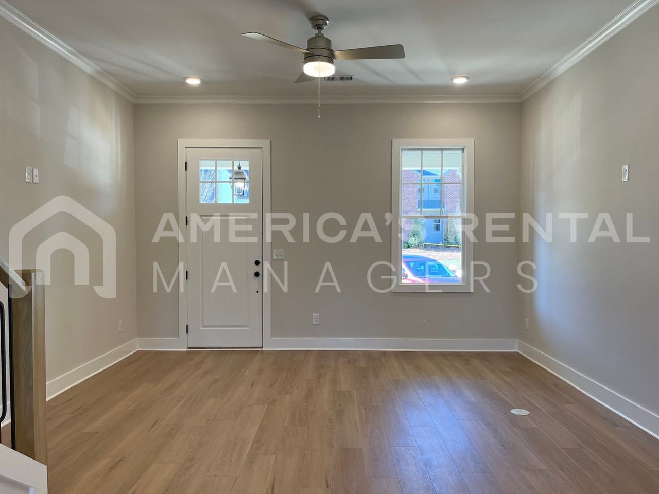 4826 Silas Ave - Photo 5 of 34