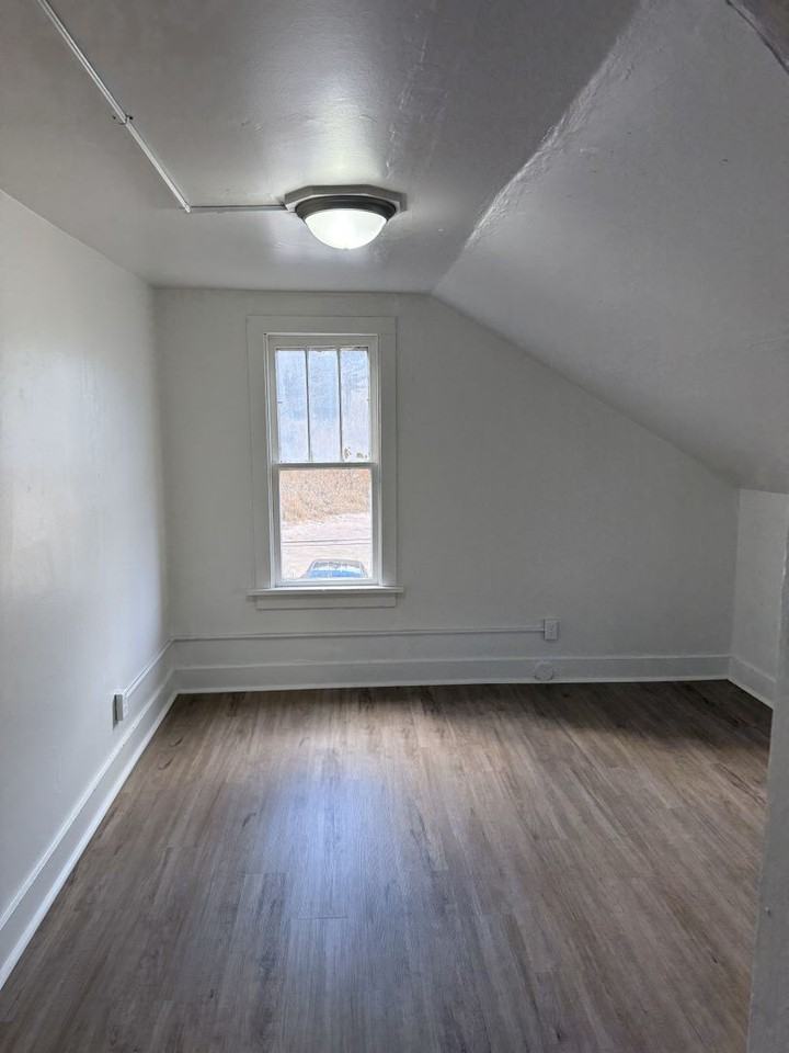 1219 5th St #2 - Photo 6 of 6