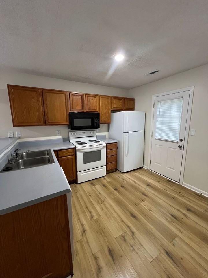 1908 Arlene Dr - Photo 6 of 18